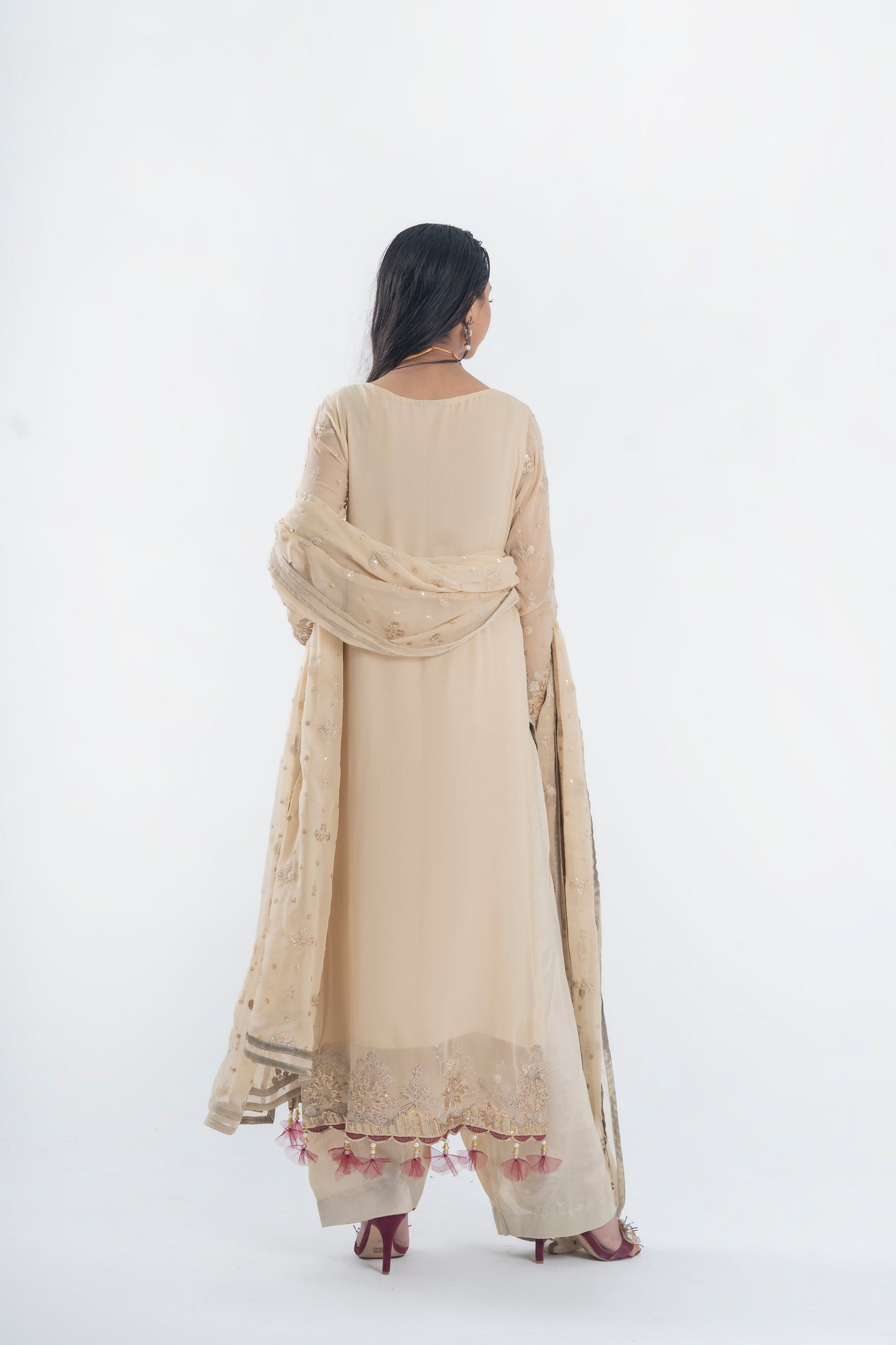 Aarushi Beige