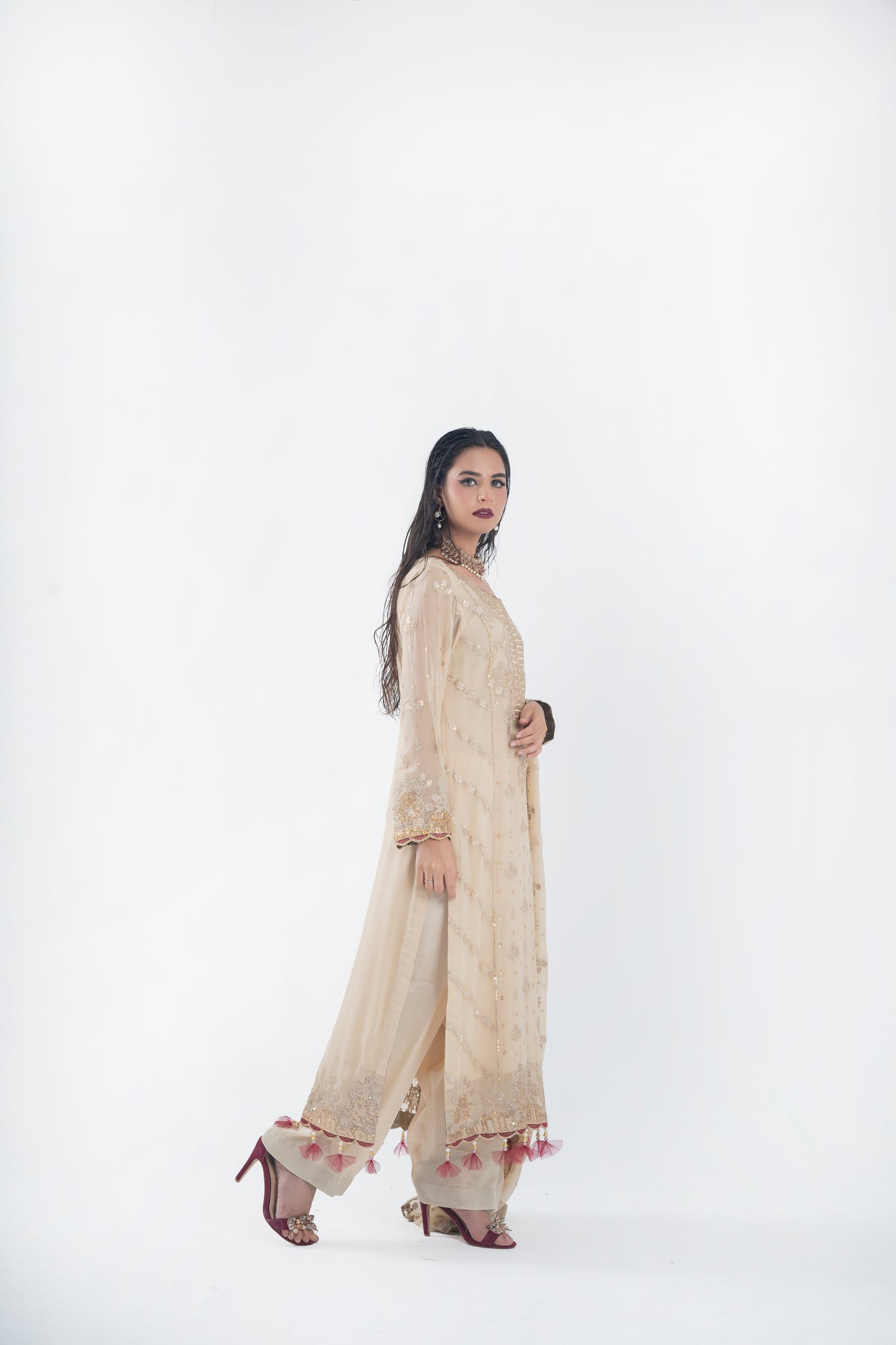 Aarushi Beige
